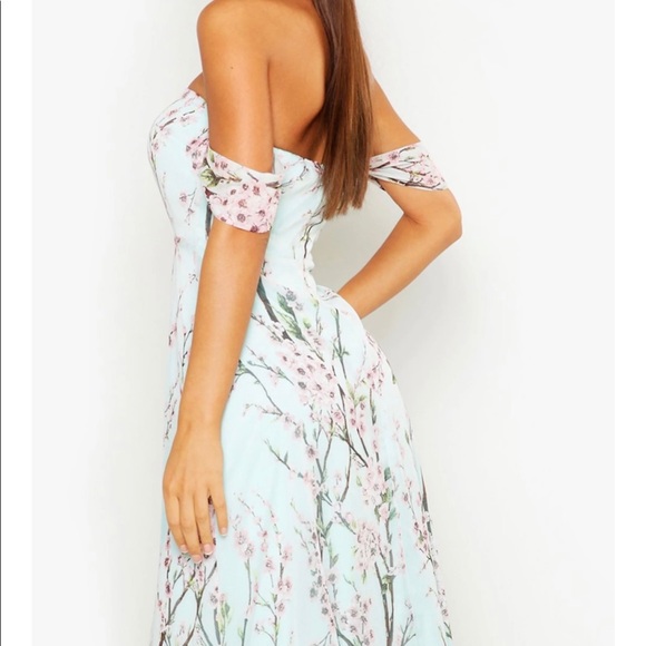 Boohoo floral off the shoulder maxi - Picture 2 of 4